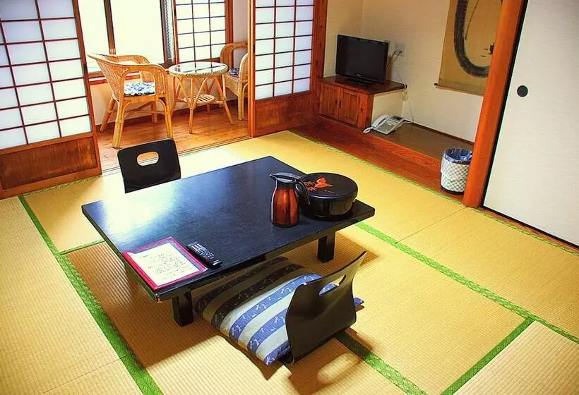 旅館 Seseragino Oyado Tairoukan