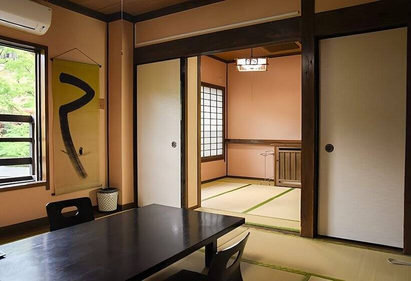 Ryokan Seseragino Oyado Tairoukan