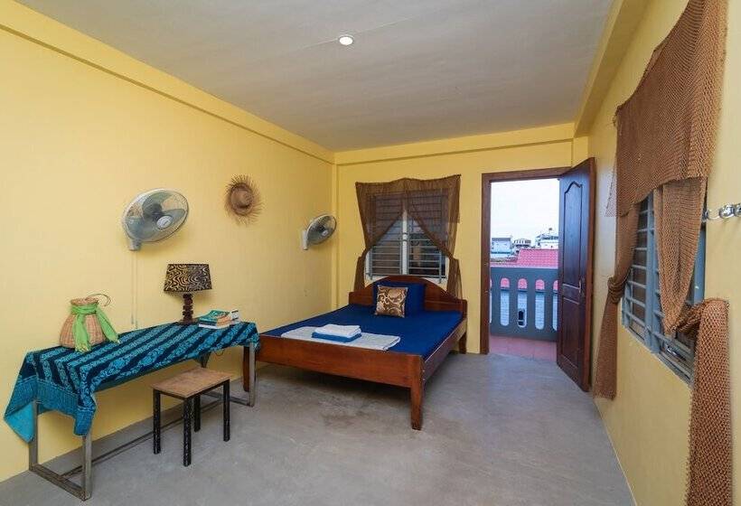 هاستل Uncle S House Siemreap