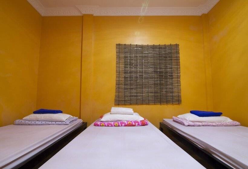 هاستل Uncle S House Siemreap