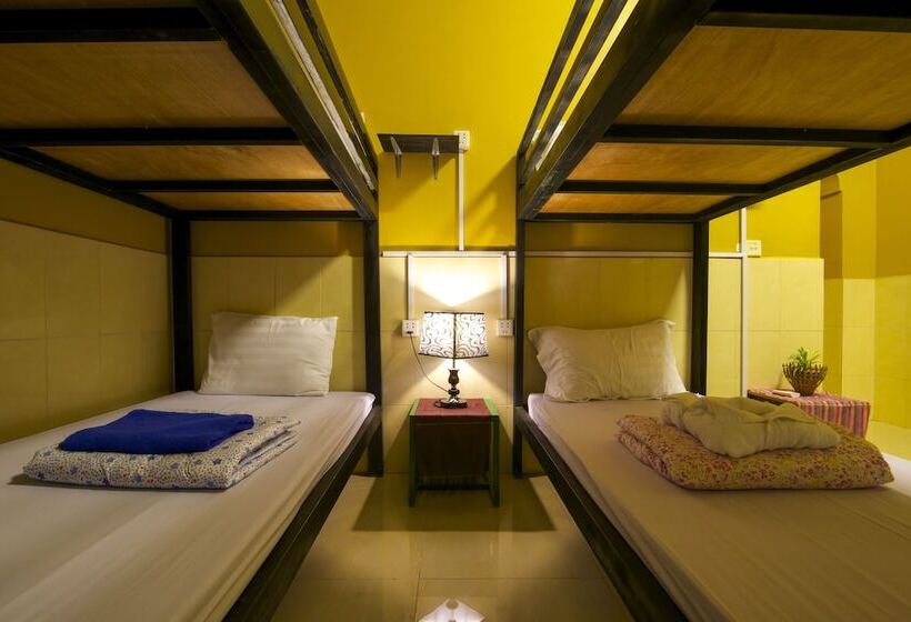 هاستل Uncle S House Siemreap