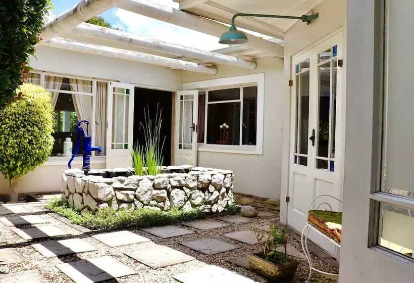 ベッドアンドブレックファースト Bergview Guesthouse Swellendam