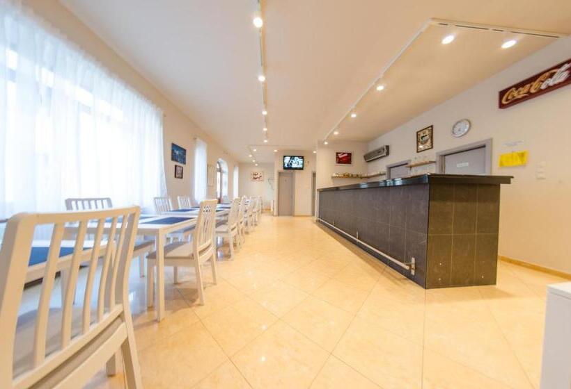 민박 Kolibri Panzió