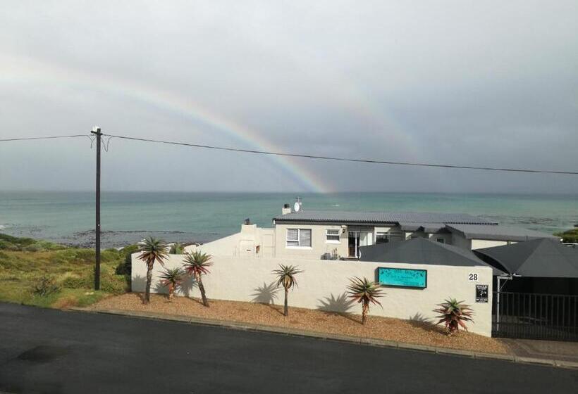 مبيت وإفطار On The Rocks Guesthouse