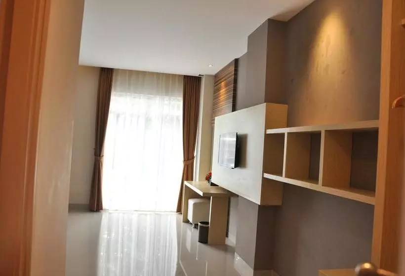 Hotel Emerald  Pangandaran