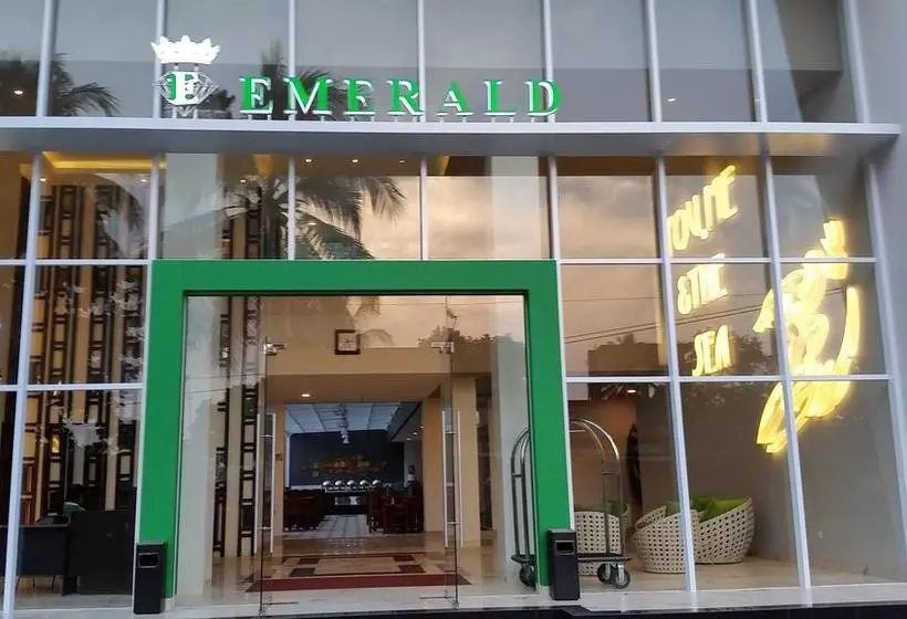 Hotel Emerald  Pangandaran