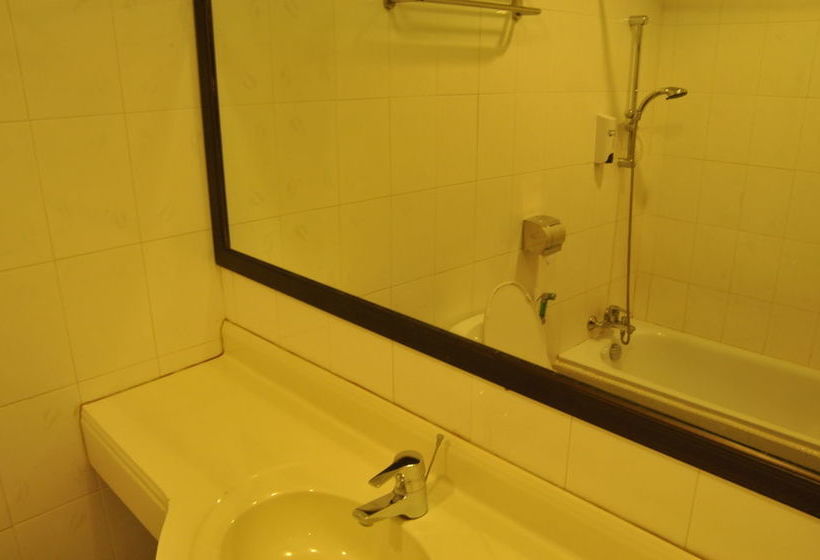 Han Rainforest Resort