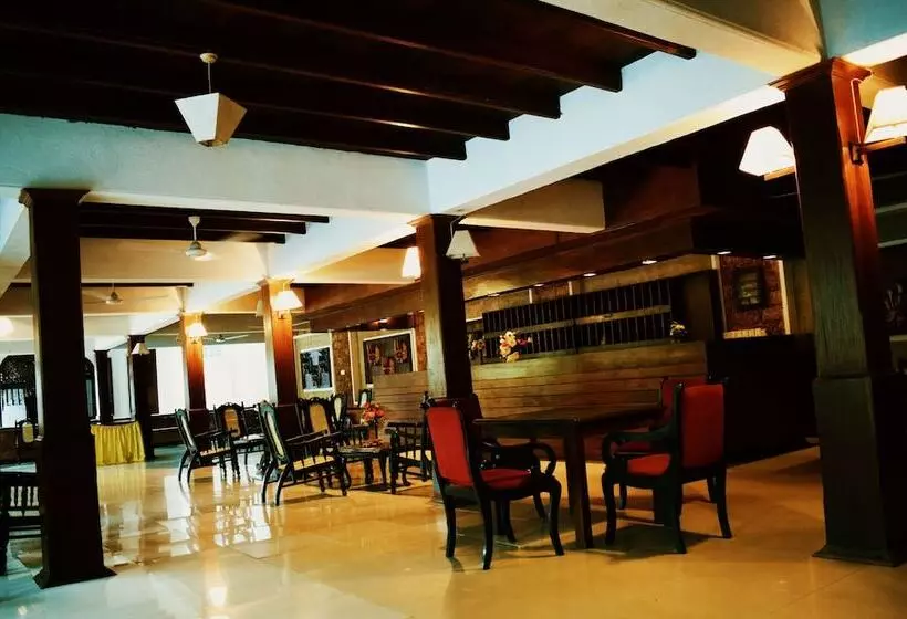 Hotelli Araliya Villa