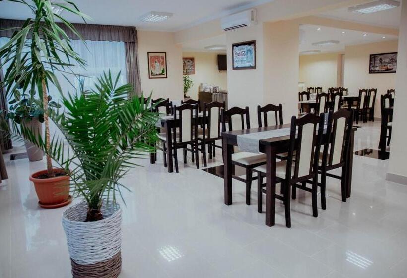 בית מלון כפרי Arkánum