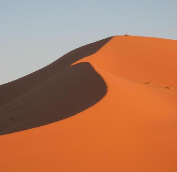 فندق Auberge Tinit