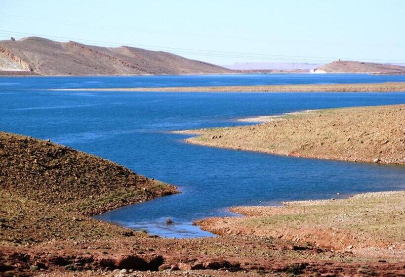 فندق Auberge Tinit