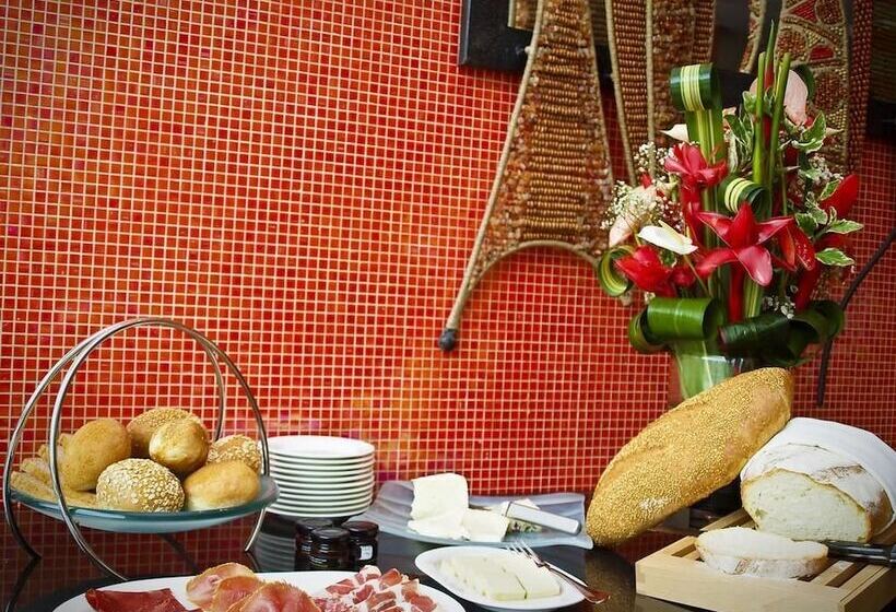 هتل Chateau De Trybze