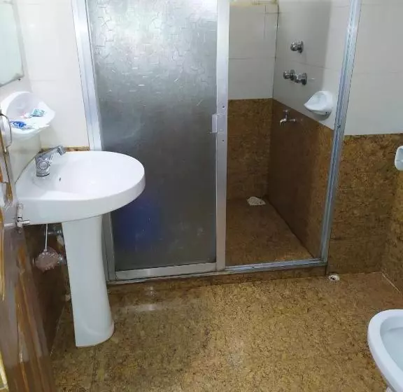 Hotelli Cox S Hilton