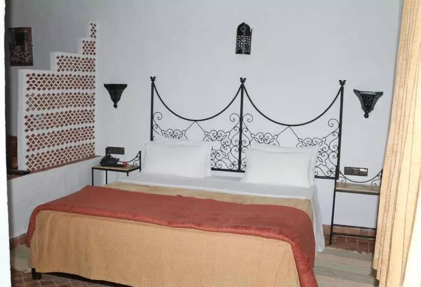 هتل Hôtel Mandy
