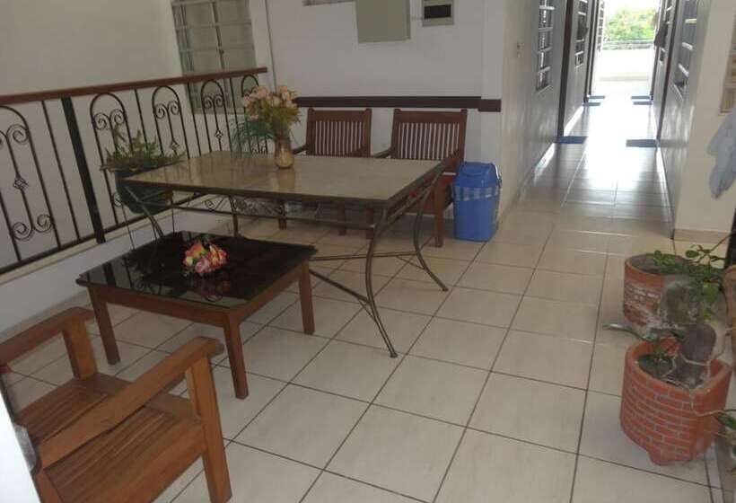 هتل Residencial Ikandire Ll