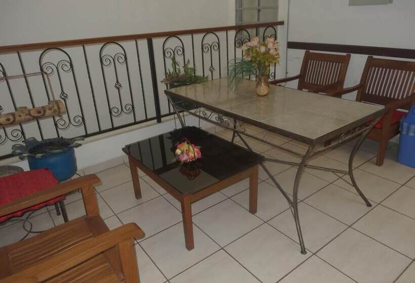 هتل Residencial Ikandire Ll