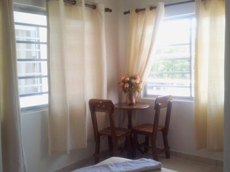 هتل Residencial Ikandire Ll