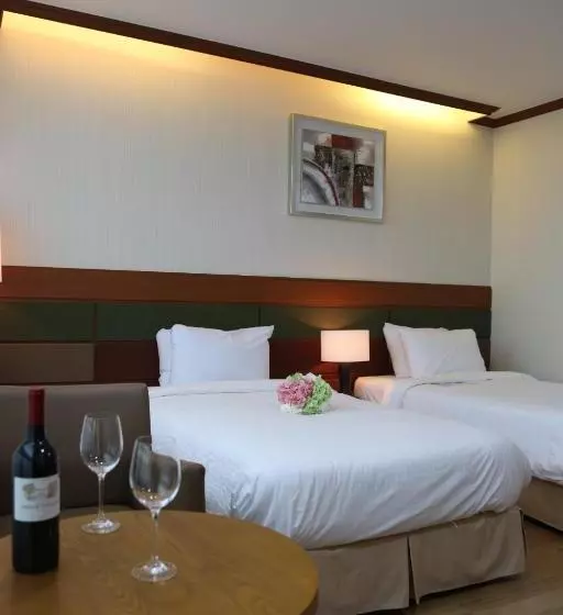 هتل Sacheon Grand Tourist