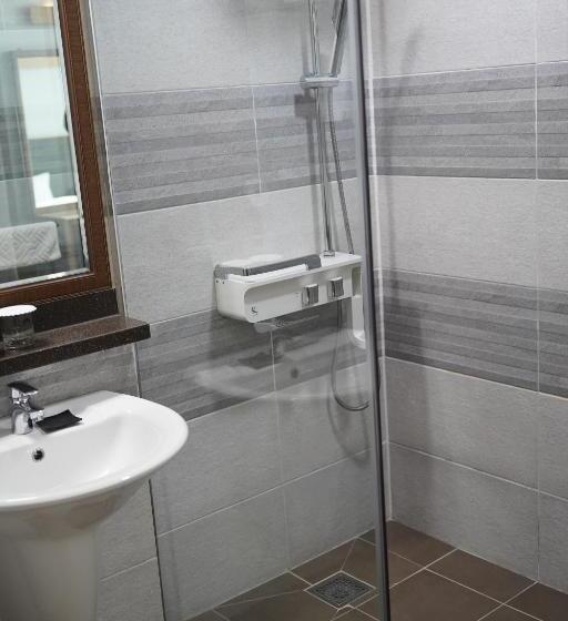 فندق Sacheon Grand Tourist