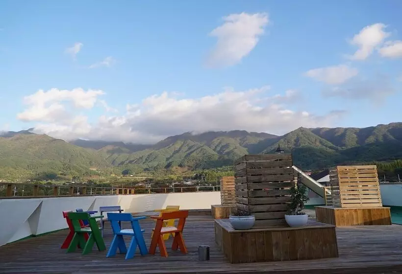 ユースホステル Nogodan Guesthouse And