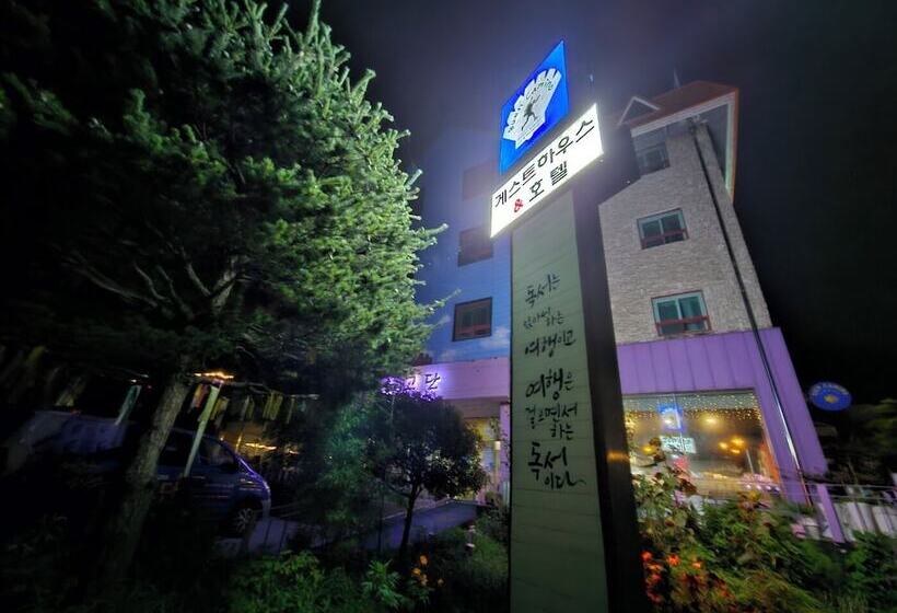 هاستل Nogodan Guesthouse And