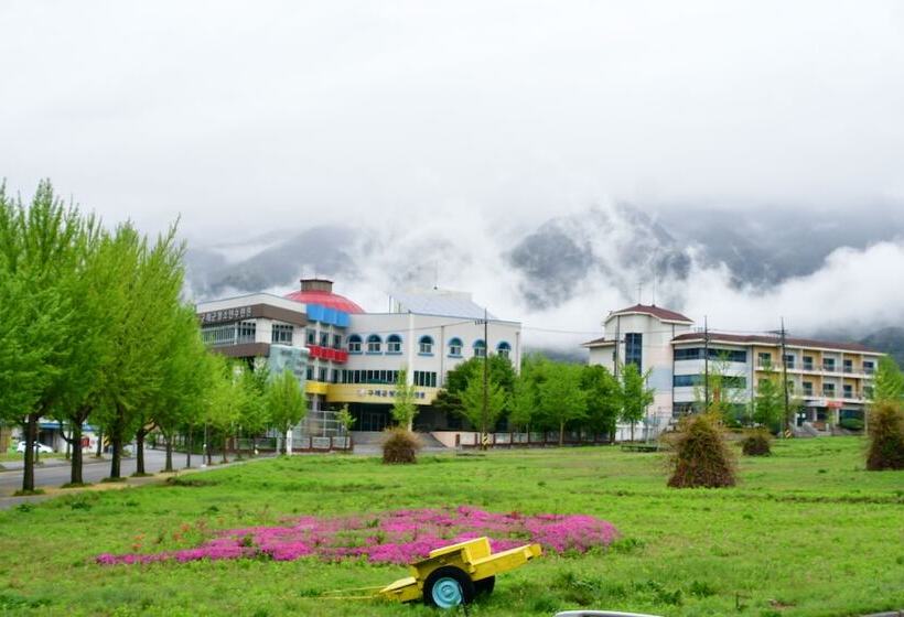 هاستل Nogodan Guesthouse And