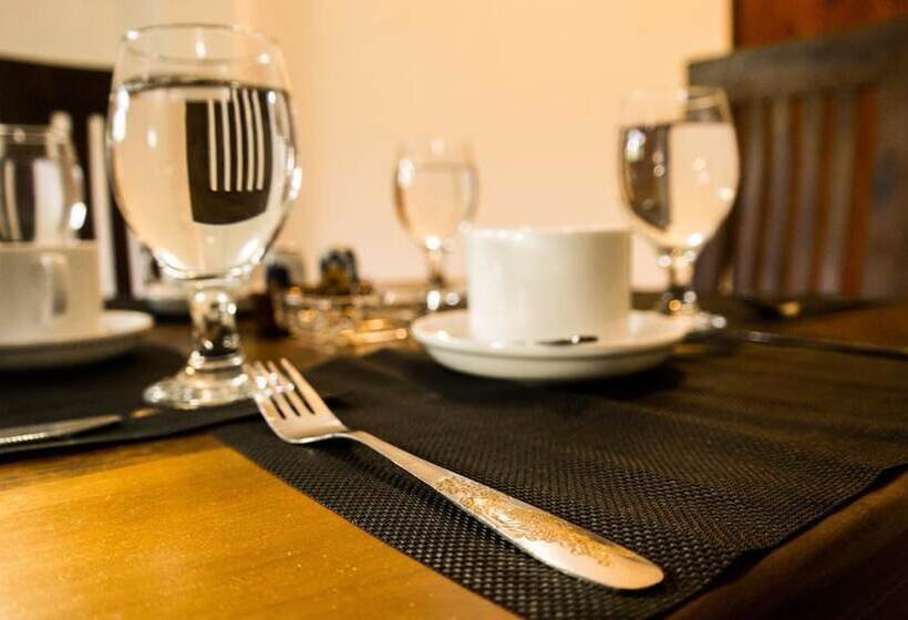 مبيت وإفطار Sholay Villa