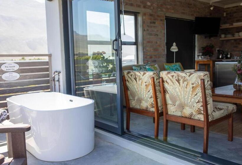 민박 Stay At Friends