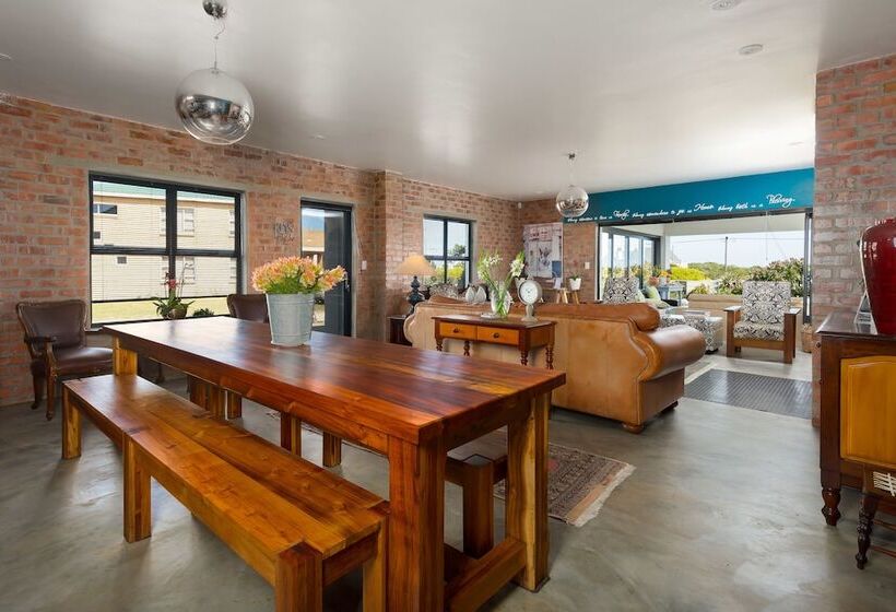 민박 Stay At Friends