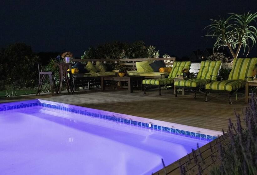 민박 Stay At Friends