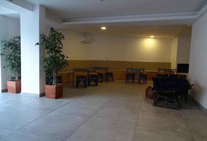 ホテル Casazul M&b