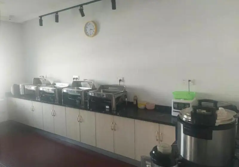 ホテル Greentree Inn New District Hospital Of People S Hospital Mingliu Express