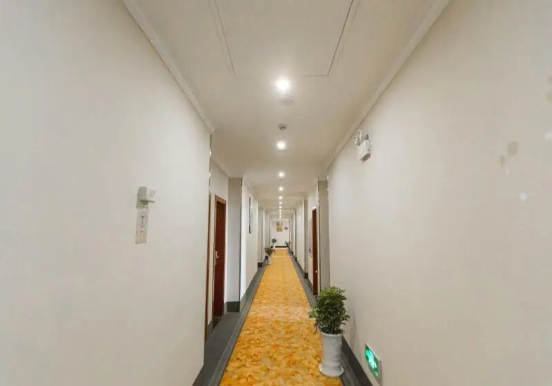 ホテル Greentree Inn New District Hospital Of People S Hospital Mingliu Express