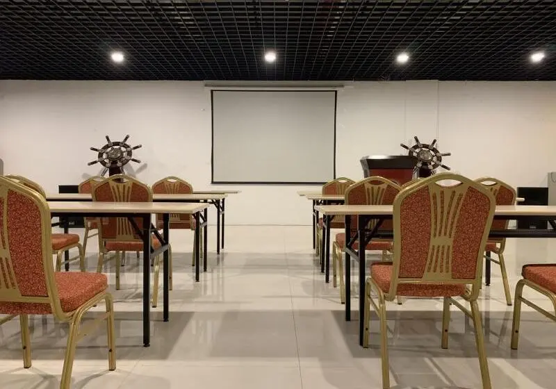ホテル Greentree Inn New District Hospital Of People S Hospital Mingliu Express