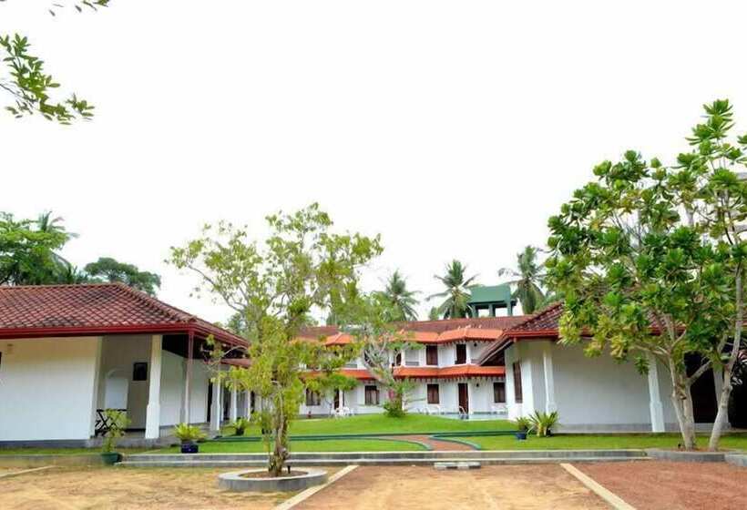 בית מלון כפרי Hasara Resort