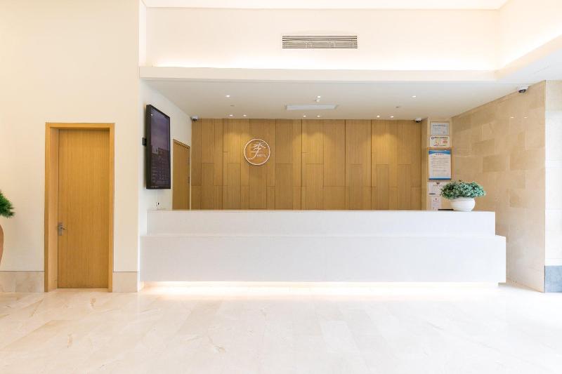 Otel Ji Shanghai Zhangjiang Huaxia Middle Road
