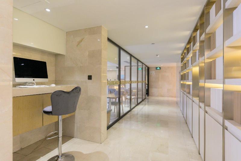 Otel Ji Shanghai Zhangjiang Huaxia Middle Road