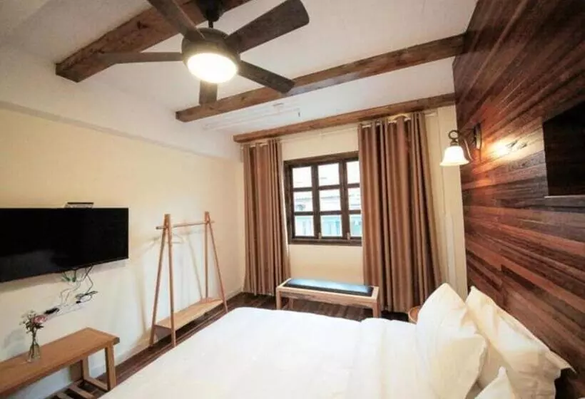 ホテル Lao Men Dong International Youth Hostel