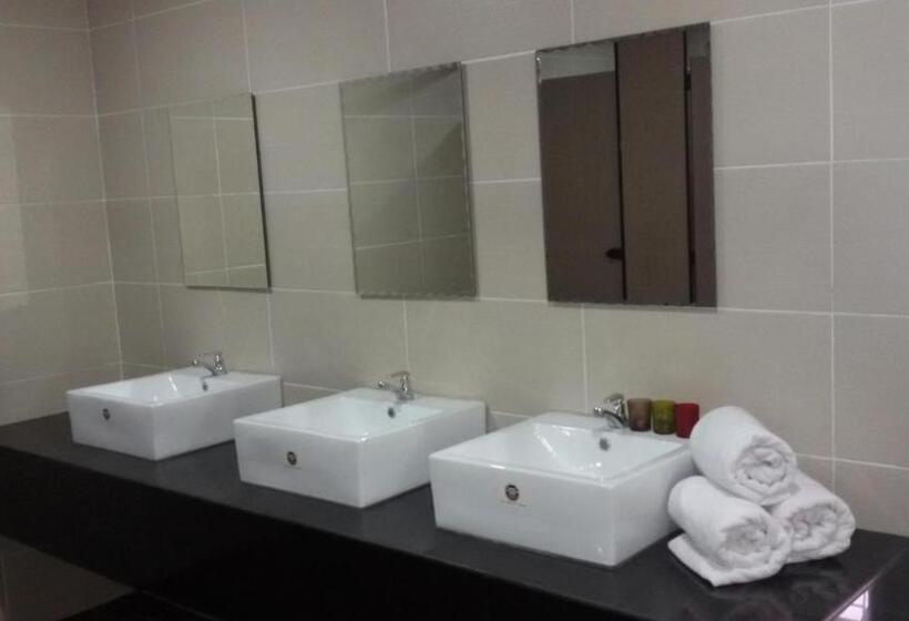 هتل Mutiara Kgmmb