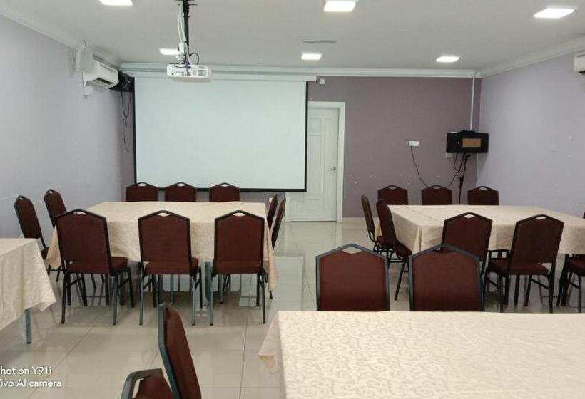 هتل Mutiara Kgmmb