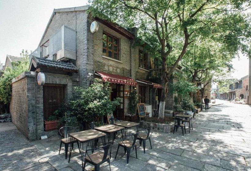 Hotelli Lao Men Dong International Youth Hostel