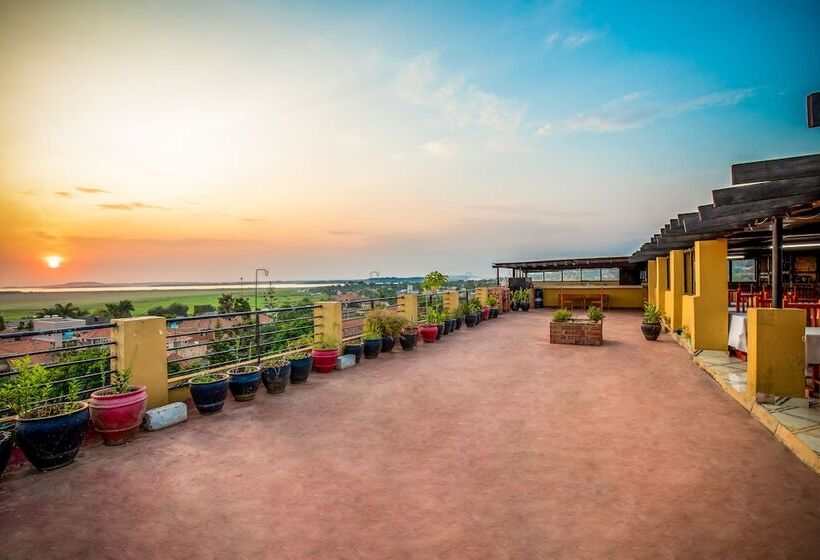 בית מלון כפרי Pulickal Airport