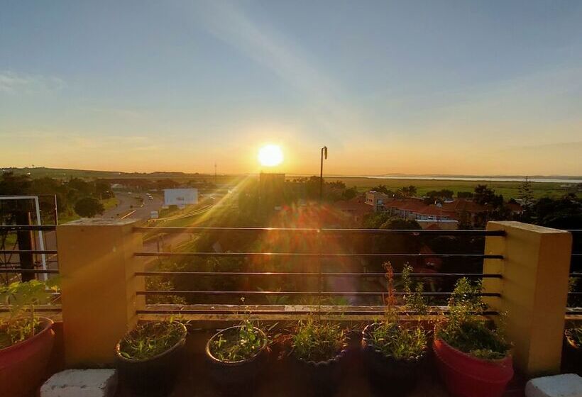 בית מלון כפרי Pulickal Airport