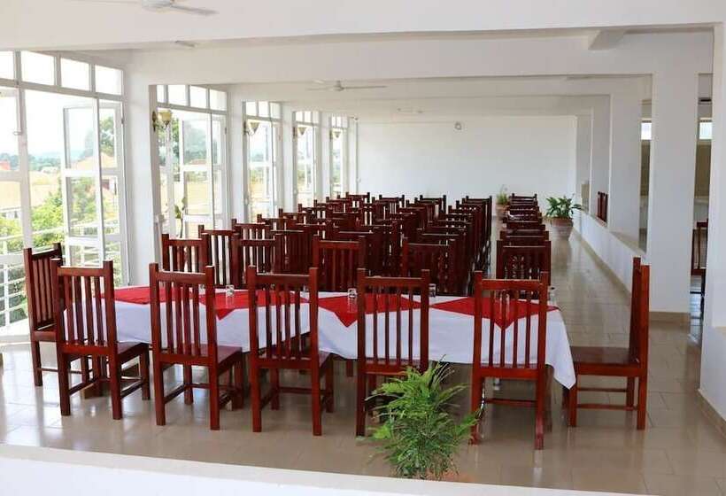 בית מלון כפרי Pulickal Airport