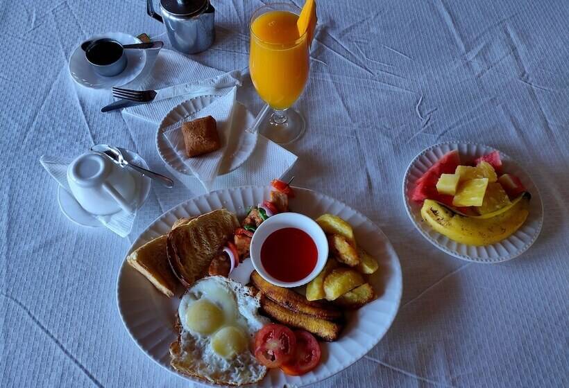 בית מלון כפרי Pulickal Airport