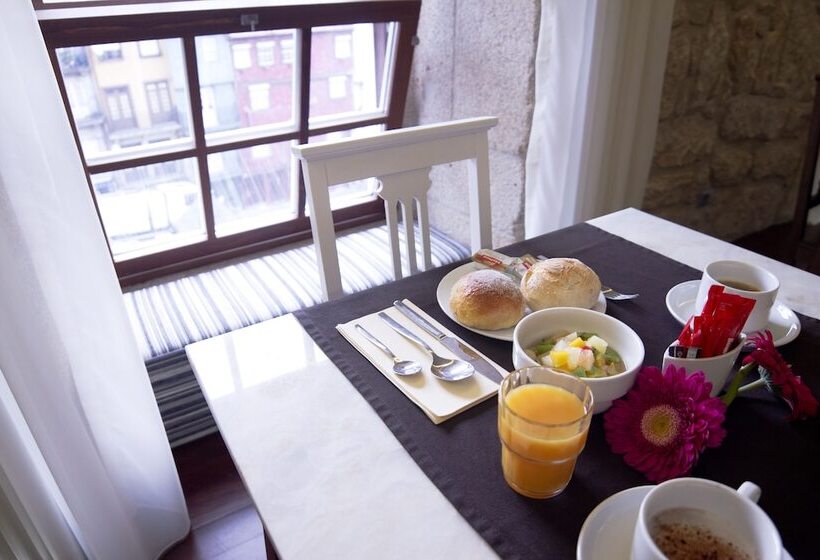 هتل Oca Ribeira Do Porto