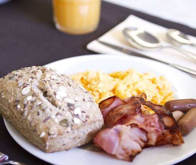 هتل Oca Ribeira Do Porto