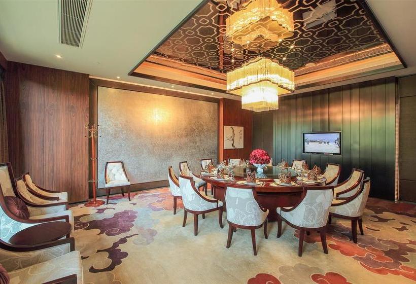 בית מלון כפרי Sanya Ziyue Coniser