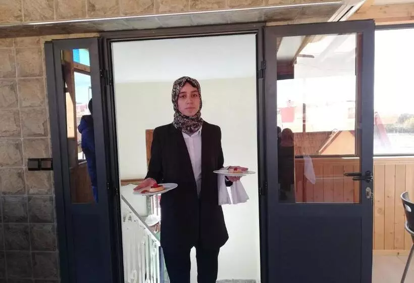 هتل School Ersat Azrou
