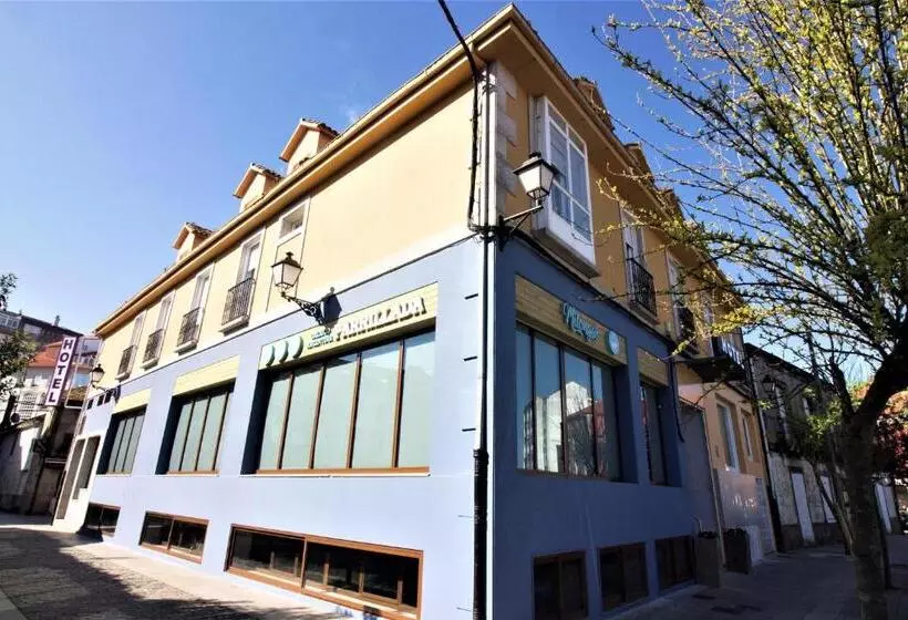 هتل Vilagarcia